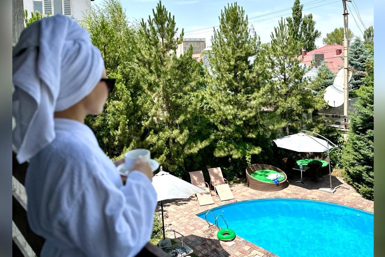 Tian-Shan Hotel Bichkek Extérieur photo