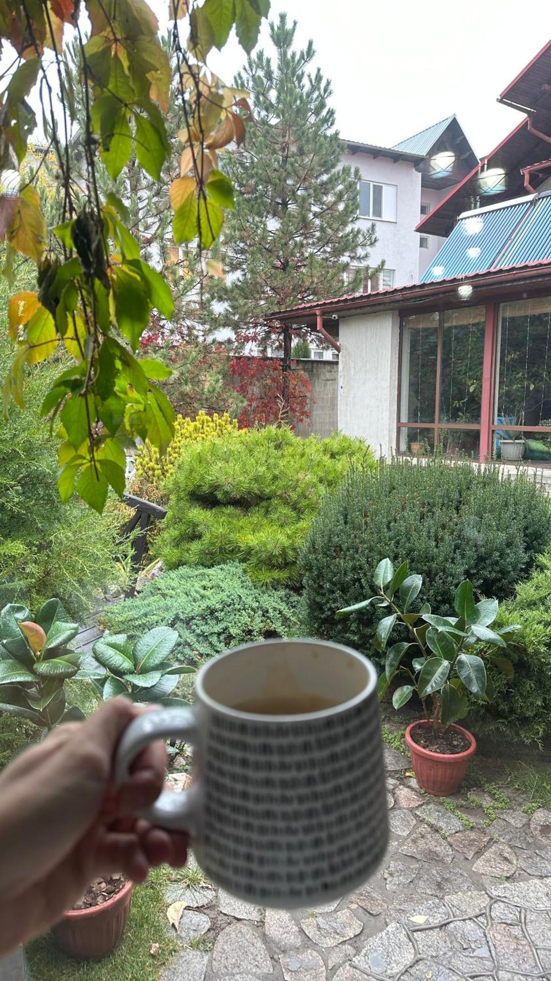 Tian-Shan Hotel Bichkek Extérieur photo